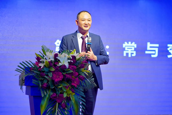 20201205090013864318